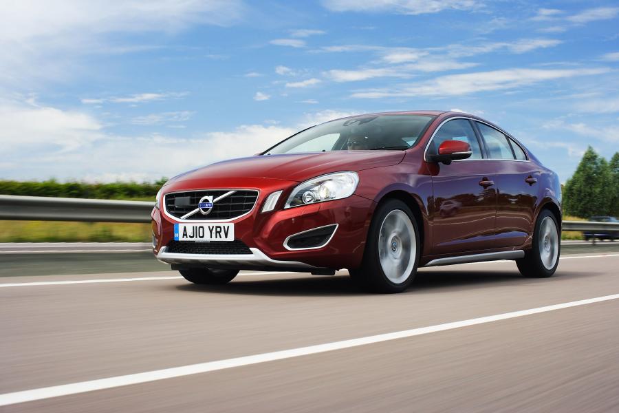  Volvo S60 2010 года  (фото 201 из 226)